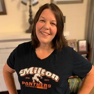 Meet your Posher, Deborah